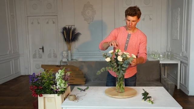 Подписка на цветы https://letlovebloom.ru в Москве и Санкт-Петербурге