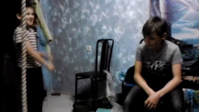 Пёрнул и здох )))