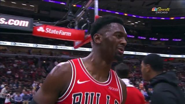 Bobby Portis Dunks Poster vs. Hornets [24.10.18.]