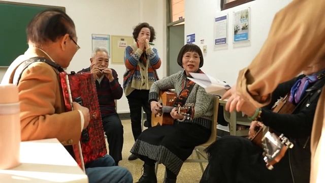 Пожилые рок-музыканты покоряют китайских телезрителей