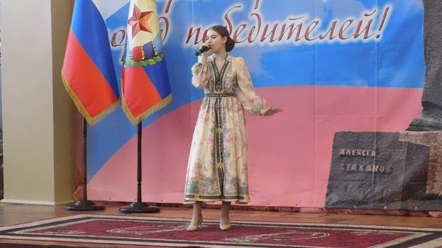 Ивженко Кира  ПРОСЬБА АНГЕЛУ муз.А.Петряшевой,сл.Н.Булдаковой