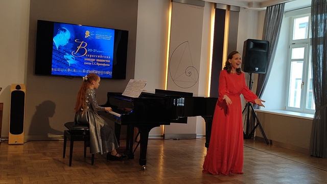 Трушина Софья, 11 лет. 
Иллюстратор Чернышева Н. В. 
А. Дюбюк. сл.Чуевского.,, Птичка".