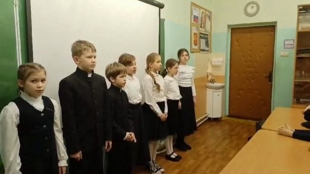 Стихи ко дню снятия блокады Ленинграда 2025
выступление для младших классов