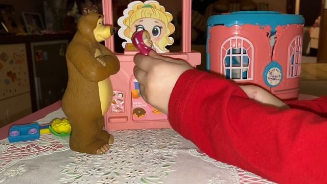 Маша и Медведь в Toca world