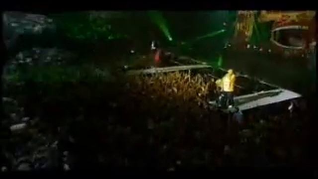 Business- Eminem (Music Video)
