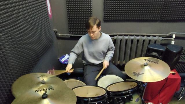 Drum cover Caravan