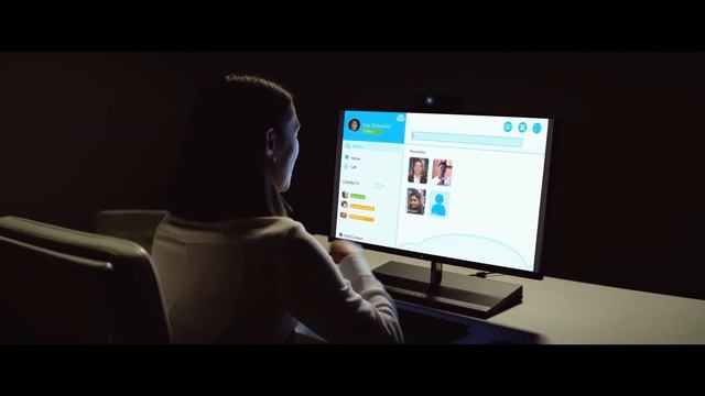 HP EliteOne 1000 : des conférences à couper le souffle depuis votre bureau