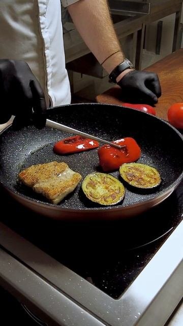 Лаваш с начинкой на сковороде/Pita with filling in a frying pan