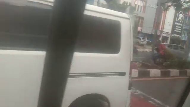 Mitsubishi Pajero Sport GLX Black Chevrolet Tavera VS Suzuki Carry Angkot Ungu VS Avanza