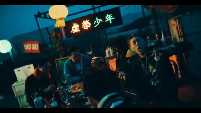 ZICO - BERMUDA TRIANGLE (нет). Пытаемся читать корейский словарь