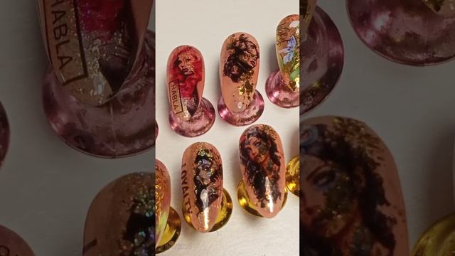 дизайн на типсах, 
 гель лак: жгучий ♨️ латино