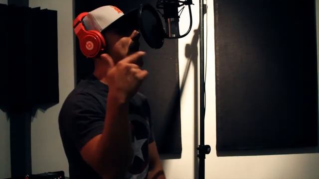 Emcee Mic - Back 2 Business