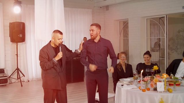 Ведущий Тюмень
Дуэт ДИМАСАША 
www.weddimasasha.ru