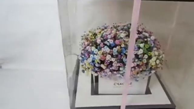 Гипсофила в коробке счастье рядом с тобой