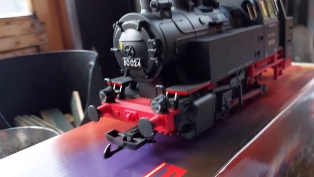 Piko G Scale Br 80 Locomotive unboxing.and first run.