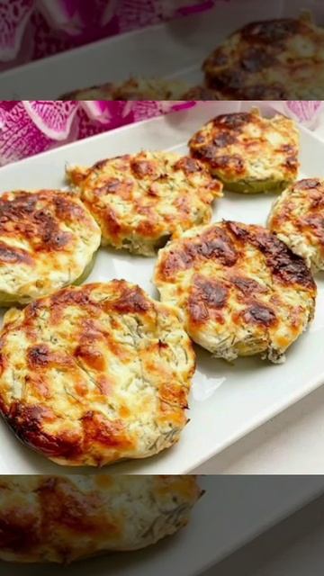Кабачки, под сырно-йогуртовой подушкой с зеленью и чесноком, Рецепт приготування в описах!