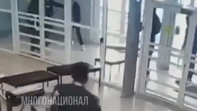 Банда детей мигрантов в челябинской школе устанавливала свои порядки, избивала, вымогала деньги