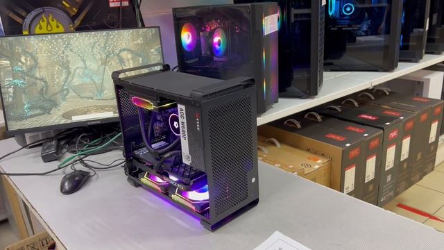 84000₽, Ryzen5 8400F, 32Gb, ssd 1Tb, RTX 4060 8Gb и очень интересное исполнение
