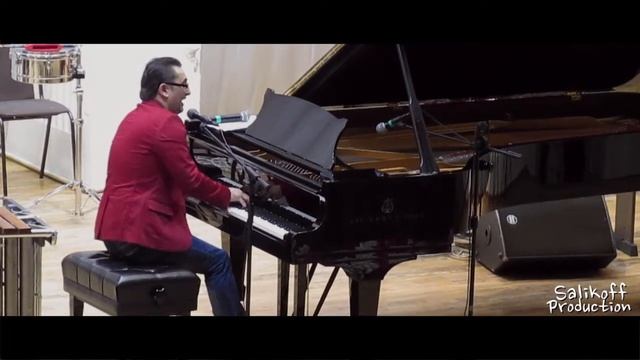 Алибек Саликов-"Круг друзей"(живое выступление)