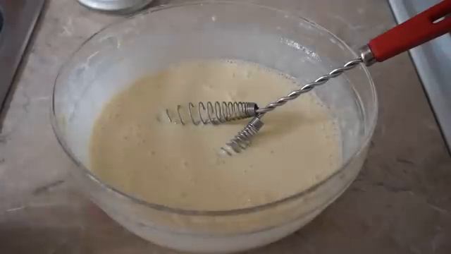 БЛИНЫ бабушкины, тонкие блинчики на молоке получаются всегда!