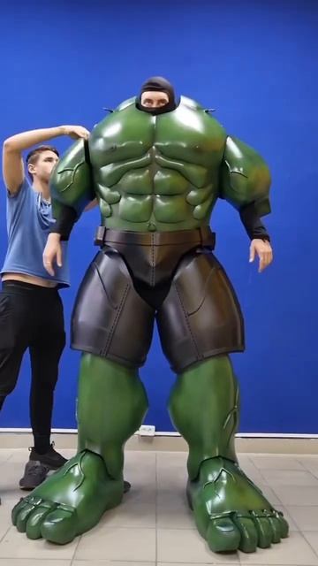 HULK IN REAL LIFE#hulk #marvel #evafoam #cosplay