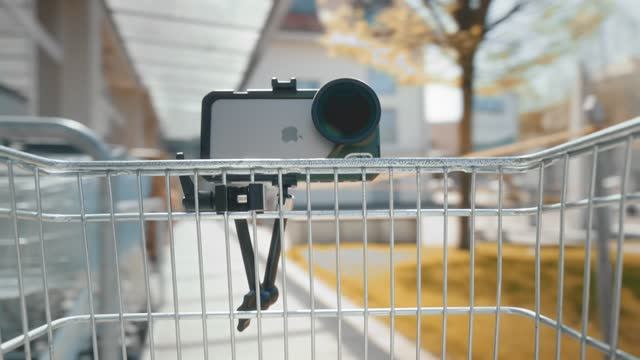 12 Reasons to Learn iPhone Videography Today