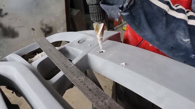 Непростая установка обвеса HAMANN. Tuning на BMW X6 в Томске (перезалив)
