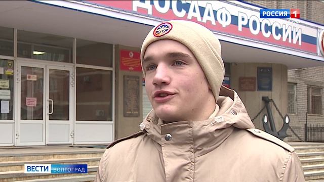 Юнармеицы начали подготовку к параду в честь 80-летия Великои Победы
