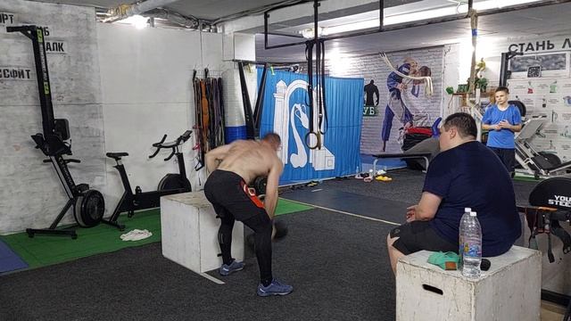 OPEN 17.1 Опен 17.1 10-20-30-40-50 рывок гантели 22,5 кг 15 берпи через ящик 60см 10,45