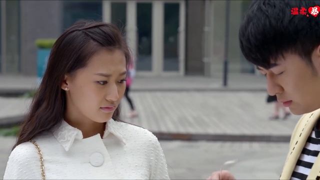 💖灰姑娘一邊住在總裁家裏，另一邊又和皇帝糾纏不清，總裁父親看不下去親自上門查真相！ 💖中国电视剧