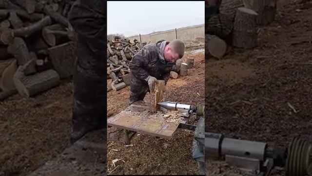 Заготовка дров с помощью винтового дровокола от oDrova.ru Минитрактор Iseki японский 18 л_с (1)