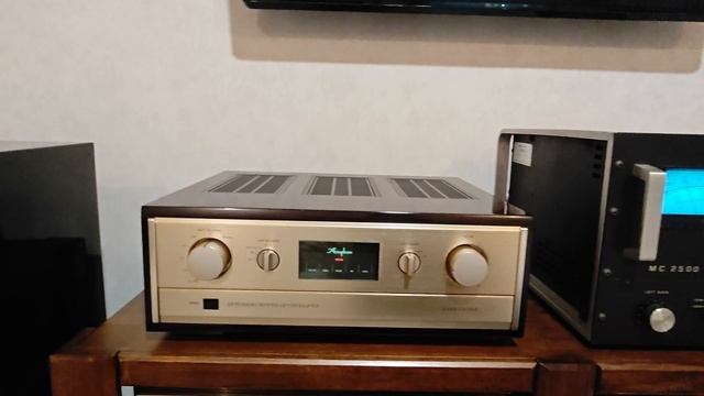 Accuphase C-280L & YAMAHA NS-1000X & McIntosh MC 2500