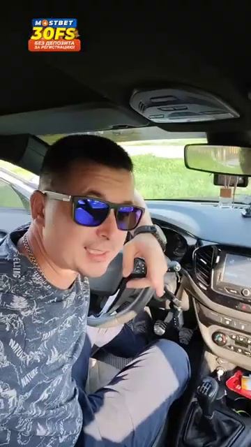 КАК НАДЁЖНО ПРИКЛЕИТЬ ДЕРЖАТЕЛЬ ТЕЛЕФОНА?!