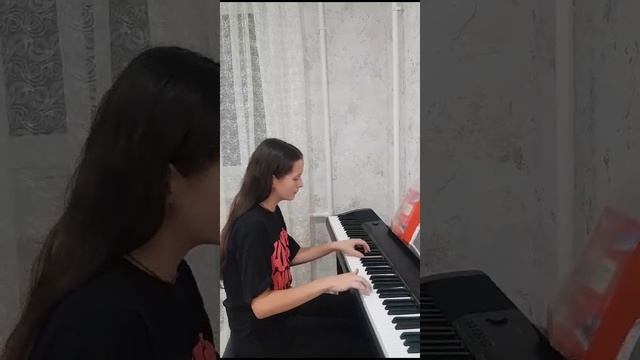 М.Музафаров " По Ягоды" исп.Софья Шугаева(12 лет)