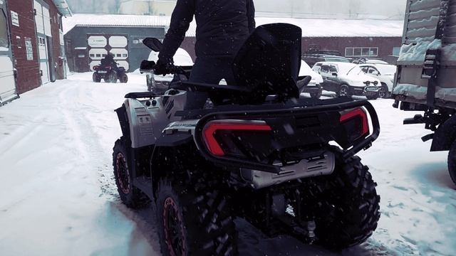 СНЕГ ЕДЕМ НА КВАДРОЦИКЛАХ SHARMAX 1100 FORCE PRO