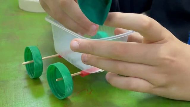 Эк­спе­ри­мен­таль­ная ла­бо­ра­то­рия «ЭВ­РИ­КА»