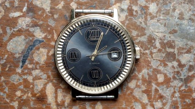 Vintage Slava (Слава) Unique Limited Edition 21 Jewels USSR Russian Mechanical Watch.