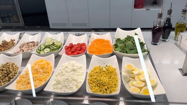 Air Canada Toronto LaGuardia A321-200 Vs A220 Short Haul Business Class & Airport Lounges Review