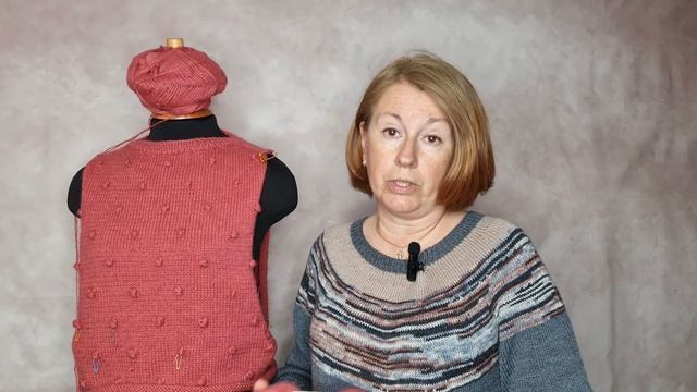 Мой жилет с плечом погон.