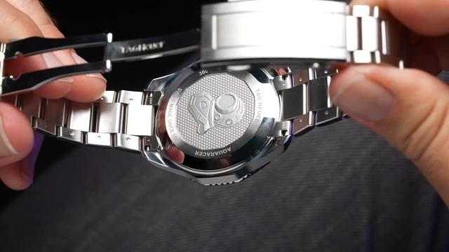 This TAG Heuer Aquaracer Pro 300 Orange Diver is BRIGHT