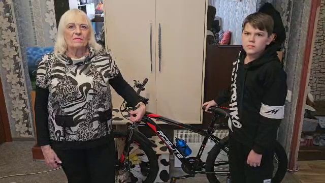 Губернатор Челябинской области передал подарок юному жителю Ясиноватой