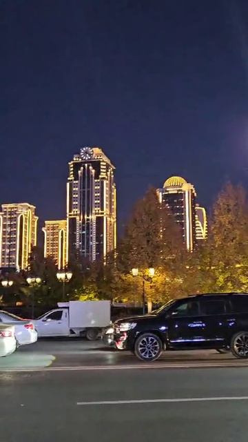 Счастье живет рядом с нами