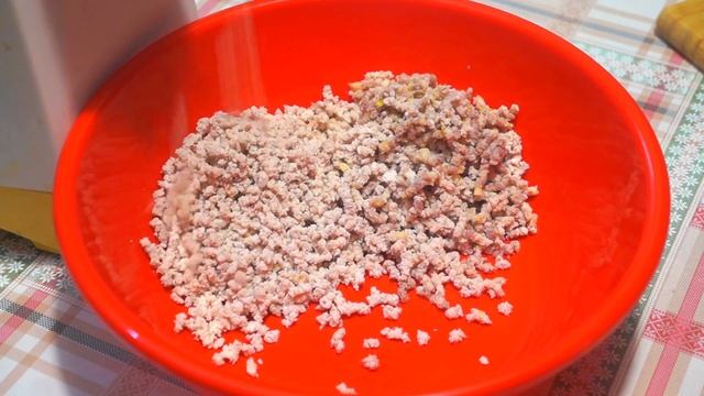 Гениальный рецепт мяса. К любому гарниру за пару минут. Так готовит моя бабушка.