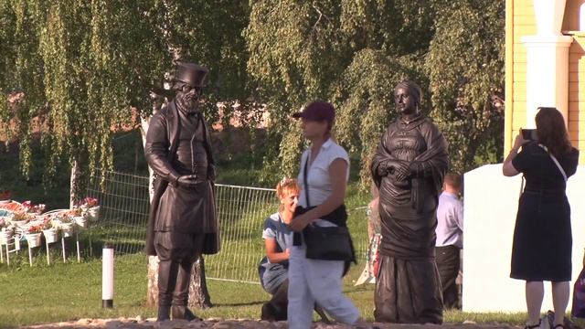 Углич 2022: Скульптура в честь угличан