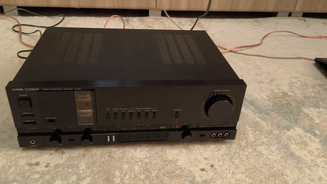 luxman LV-105