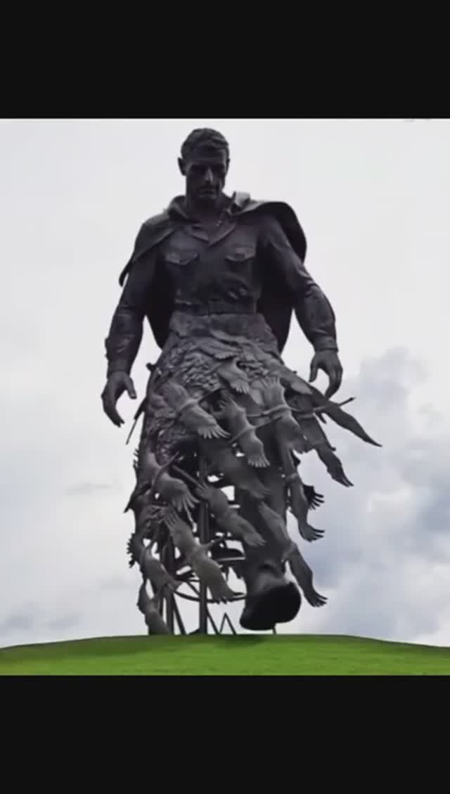 ОЖИВШИЕ ПАМЯТНИКИ