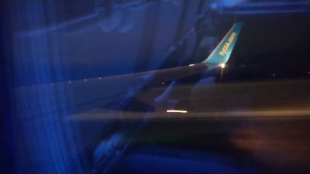 Boeing 737-800 UIA Take-off from Kiev Boryspil to Rome