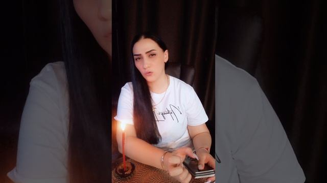 Мужчина на пороге...Кто он ?🤯