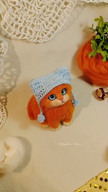 Этот взгляд...💗
#сухоеваляние #валяниешерсти #валяниеручнаяработа #валяние #котик #игрушка #felting