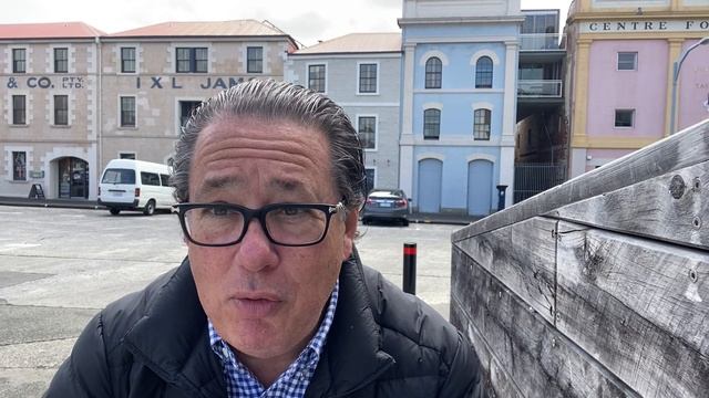 Andrew Griffiths testimonial for Small Company, Big Crisis book